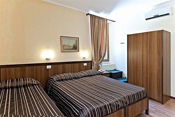 Trastevere Hotel Cisterna Рим Экстерьер фото