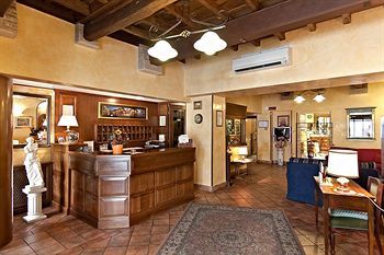 Trastevere Hotel Cisterna Рим Экстерьер фото